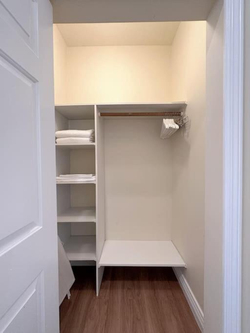 Super Cosy 8Bed & 6Bath In Vancouver Heart Near To Airport And Downtown Экстерьер фото